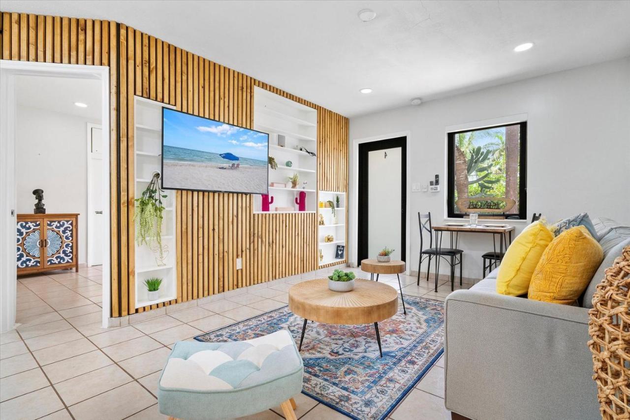 Walnut By The Sea Apartment Hollywood Bagian luar foto