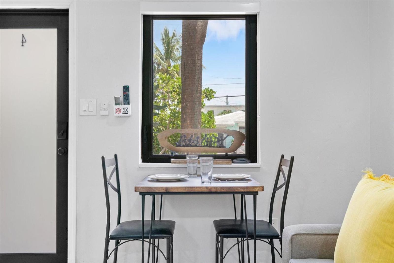 Walnut By The Sea Apartment Hollywood Bagian luar foto